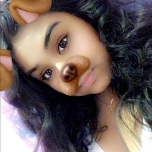 Meet your Posher, Christine